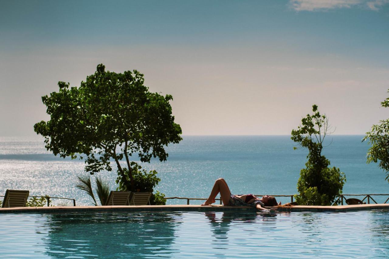 Elixir Cliff Beach Resort And Spa Varkala Exterior foto